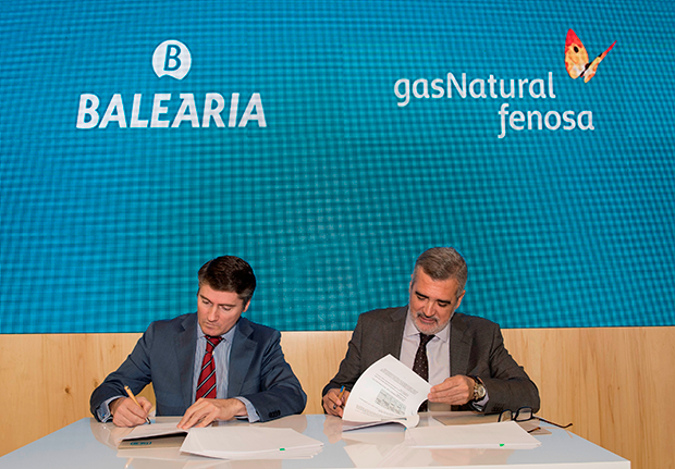 The Wholesale Iberian Marketing Manager of GAS NATURAL FENOSA, Joaquín Mendiluce, and the president of Baleària, Adolfo Utor.